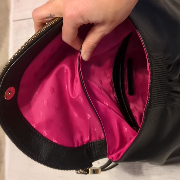 Juicy couture vegan leather backpack - Picture 8 of 9